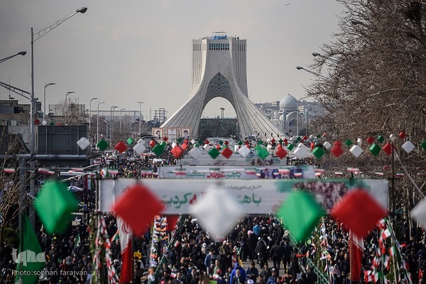 راهپیمایی یوم‌الله ۲۲ بهمن در تهران
