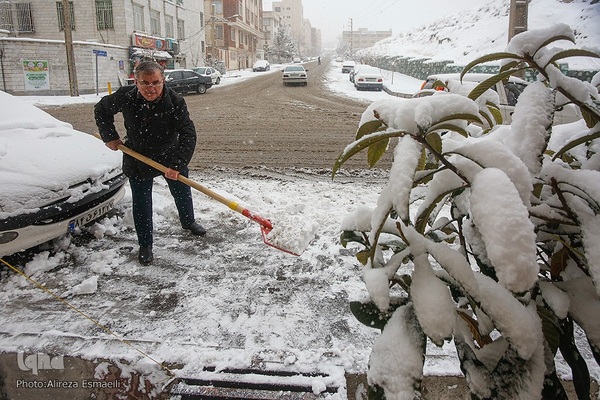 هوای برفی تهران