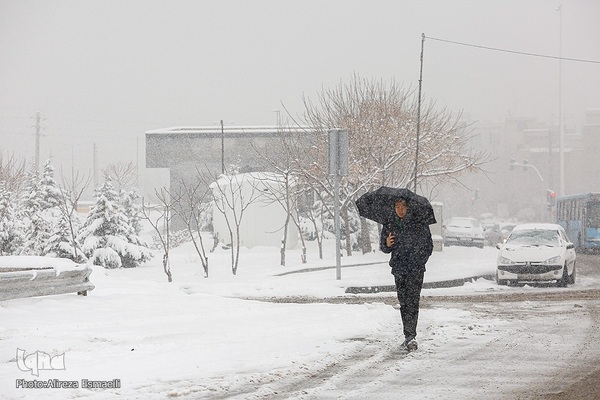 هوای برفی تهران