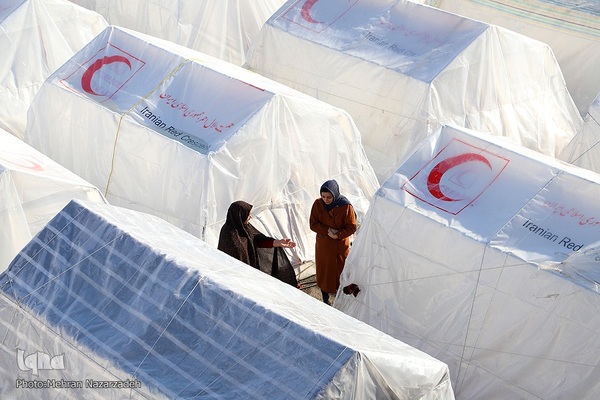 زندگی جاری است