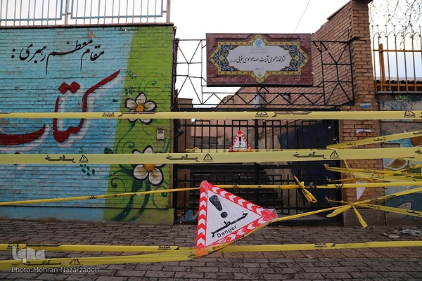 زندگی جاری است