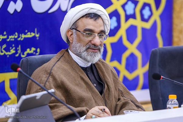 نشست هم‌اندیشی باز‌آرایی جبهه فرهنگی انقلاب اسلامی