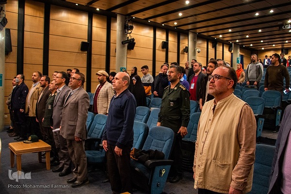 افتتاحیه نمایشگاه پنجمین جشنواره دو سالانه عکس نور