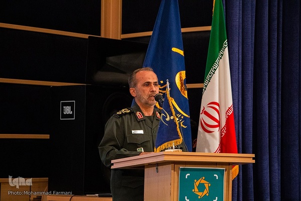 افتتاحیه نمایشگاه پنجمین جشنواره دو سالانه عکس نور