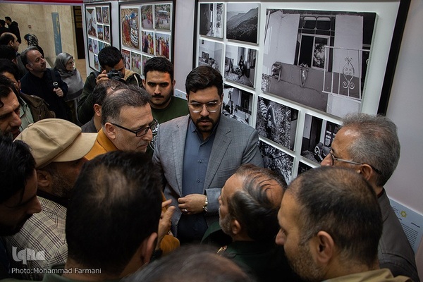 افتتاحیه نمایشگاه پنجمین جشنواره دو سالانه عکس نور