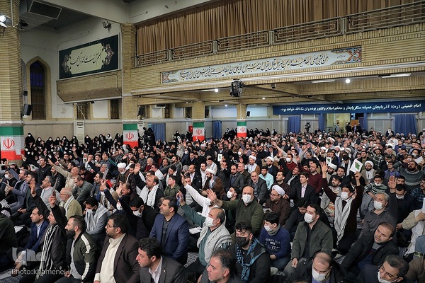 دیدار جمعی از مردم آذربایجان شرقی با حضرت آیت‌الله العظمی خامنه‌ای، رهبر انقلاب