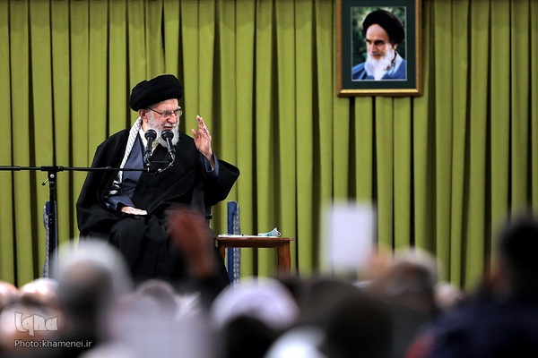 دیدار جمعی از مردم آذربایجان شرقی با حضرت آیت‌الله العظمی خامنه‌ای، رهبر انقلاب