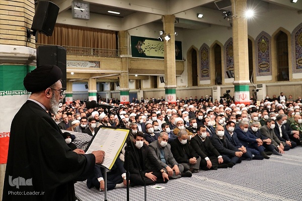 دیدار جمعی از مردم آذربایجان شرقی با حضرت آیت‌الله العظمی خامنه‌ای، رهبر انقلاب