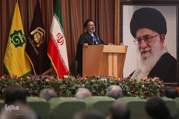 مراسم تودیع و معارفه رؤسای سابق و جدید سازمان حج و زیارت