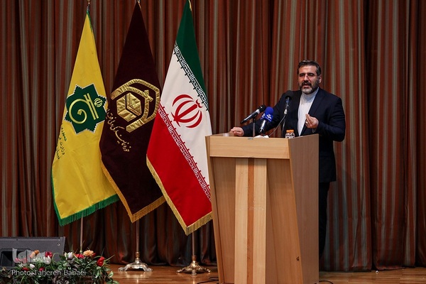 مراسم تودیع و معارفه رؤسای سابق و جدید سازمان حج و زیارت