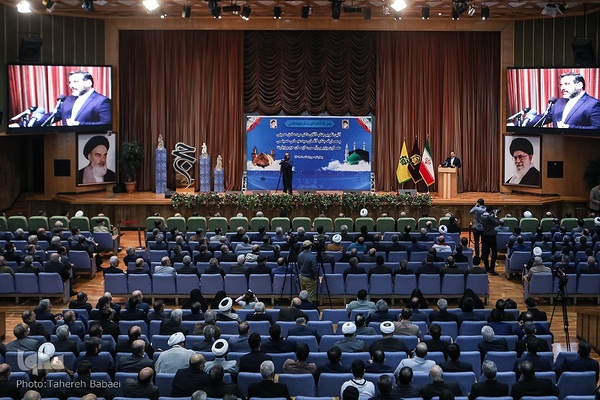 مراسم تودیع و معارفه رؤسای سابق و جدید سازمان حج و زیارت