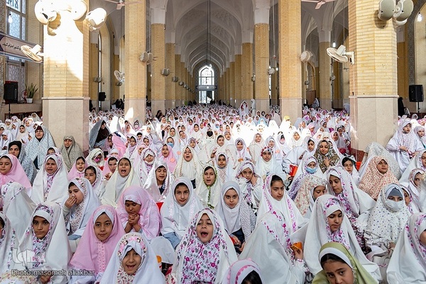 جشن تکلیف ۳ هزار دانش آموز البرزی‎‎