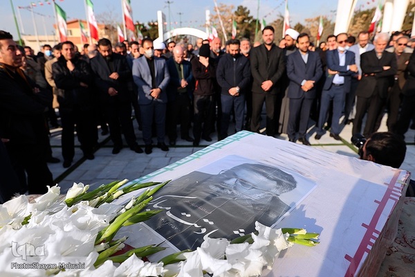 مراسم تشییع پیکر مرحوم اسماعیل احمدی، مدیر کل حوزه وزارتی وزارت ورزش و جوانان