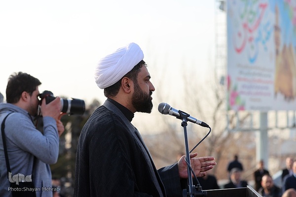 مراسم تشییع پیکر مرحوم اسماعیل احمدی، مدیر کل حوزه وزارتی وزارت ورزش و جوانان