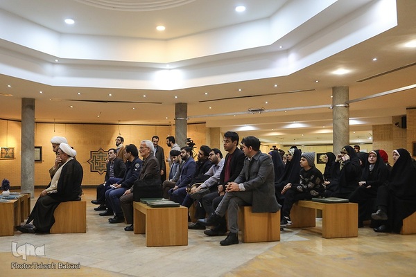 آئین افتتاحیه نمایشگاه هنرهای تجسمی نور در موزه ملی قرآن کریم