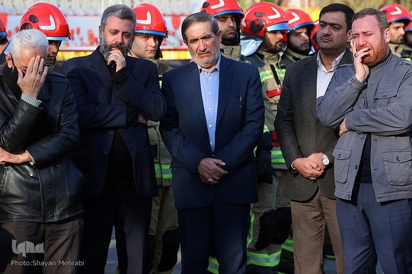 مراسم تشییع و خاکسپاری پیکر آتش نشان شهید «قریب رضا دارابی»