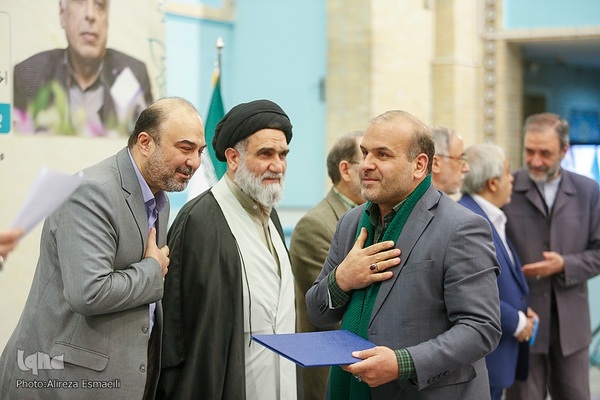 دهمین جلسه تلاوت و استماع قرآن کریم