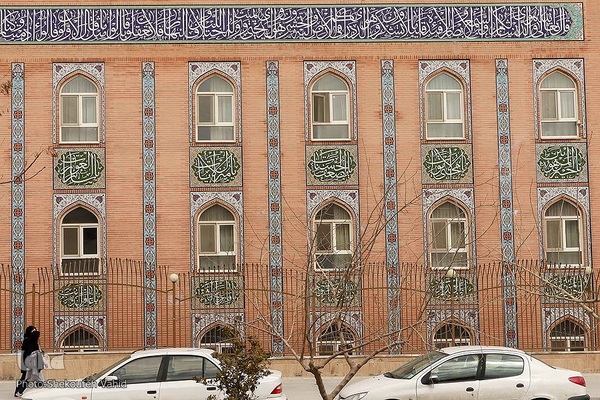 نمادهای مذهبی در سیمای شهر اصفهان