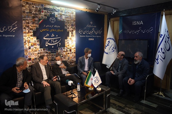 نمایشگاه «جهاددانشگاهی؛ الگوی ایرانی ـ اسلامی پیشرفت دانش‌بنیان» در مجلس شورای اسلامی