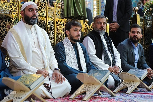 محفل انس با قرآن «عرش تلاوت» در حرم مطهر عباسی