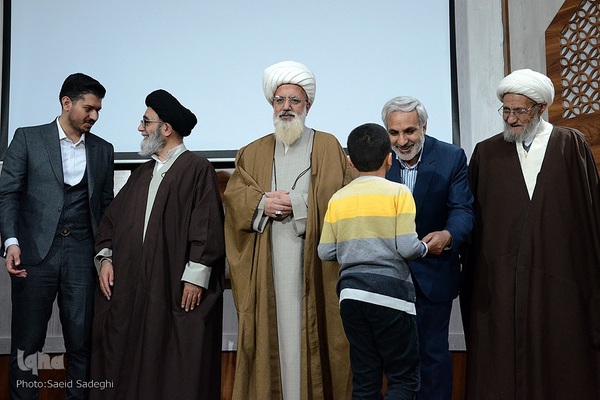 مراسم تجلیل از سینا طباخی، نفر اول رشته حفظ کل مسابقات بین المللی قرآن کریم در تبریز