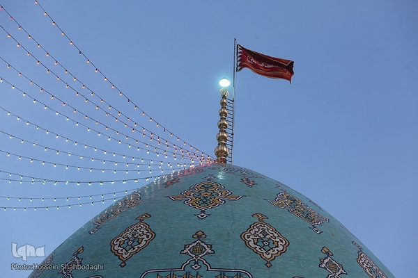 مسجد مقدس جمکران در شب نیمه شعبان