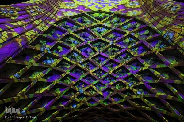 جشن نور در میدان آزادی