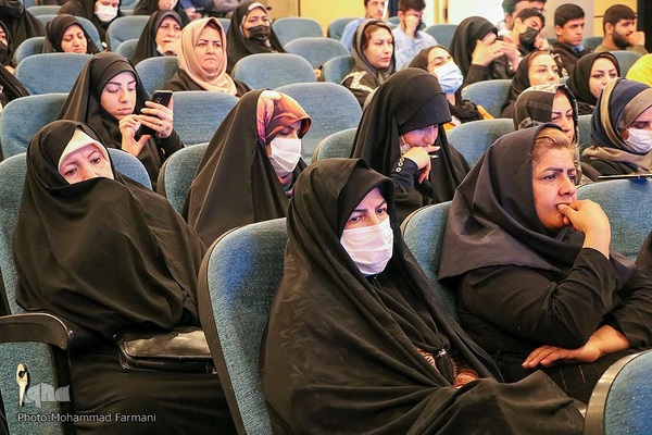 مراسم اختتامیه نمایشگاه هنرهای تجسمی هنرمندان شاهد و ایثارگر منطقه ۴ کشور