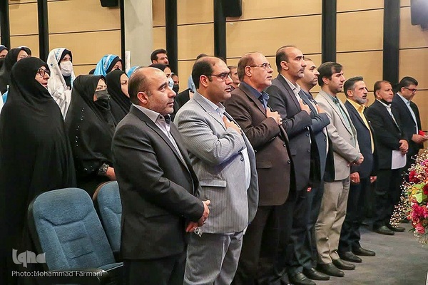 مراسم اختتامیه نمایشگاه هنرهای تجسمی هنرمندان شاهد و ایثارگر منطقه ۴ کشور