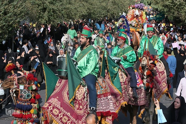 استقبال از کاروان نمادین ورود حضرت معصومه (ص) به قم