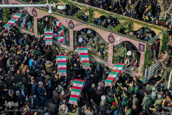 تشییع شهدای گمنام دفاع مقدس در معراج الشهدای تهران
