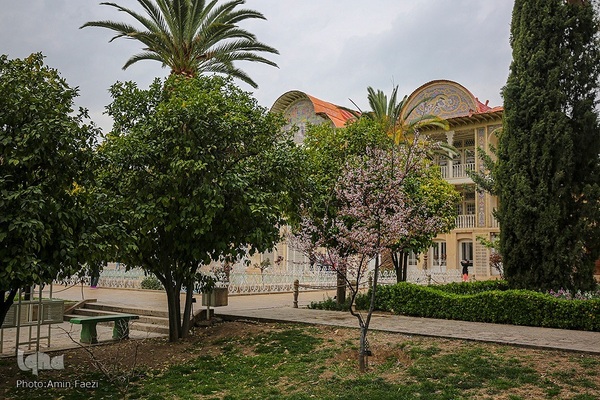 جلوه بهار در باغ ارم شیراز‎‎