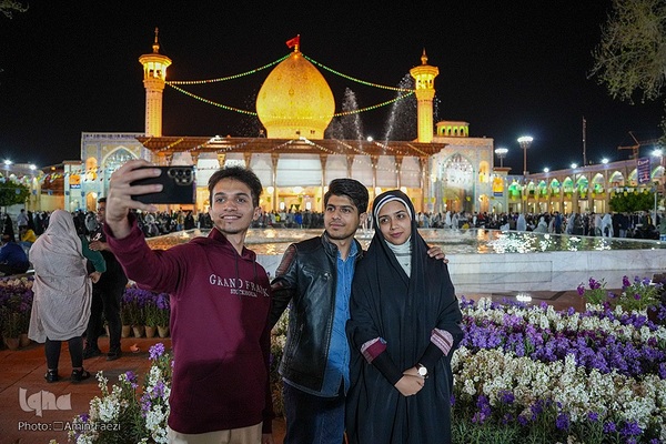 تحویل سال نو در حرم شاهچراغ(ع)