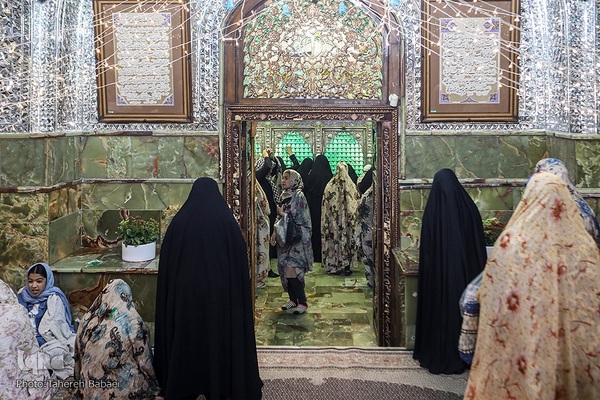 حرم امامزاده صالح(ع) در تعطیلات نوروزی