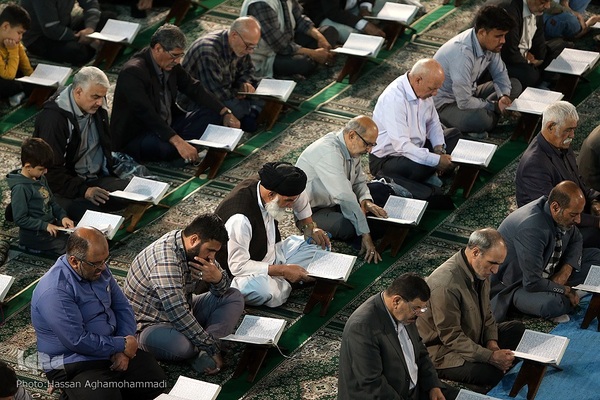 مراسم جزء خوانی قرآن کریم در مصلی امام علی(ع) حرم مطهر حضرت عبدالعظیم حسنی (ع)