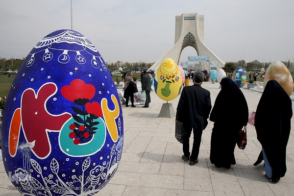 برج آزادی میزبان مسافران نوروزی