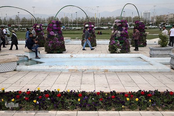 برج آزادی میزبان مسافران نوروزی