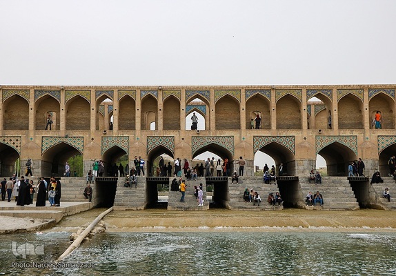 زاینده رود‎‎ میزبان مسافران نوروزی