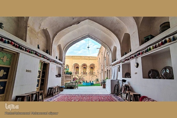 خانه تاریخی طبیب در شوشتر