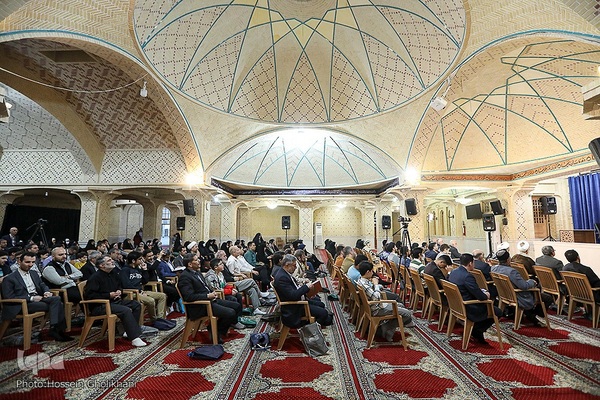 محفل انس با قرآن کریم در قزوین