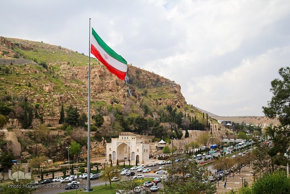 دروازه قرآن و خواجوی کرمانی