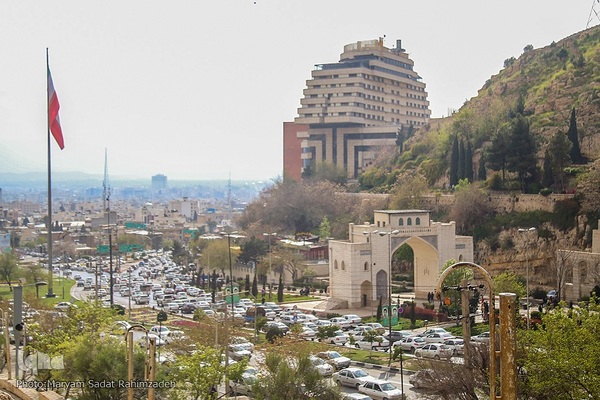 دروازه قرآن و خواجوی کرمانی