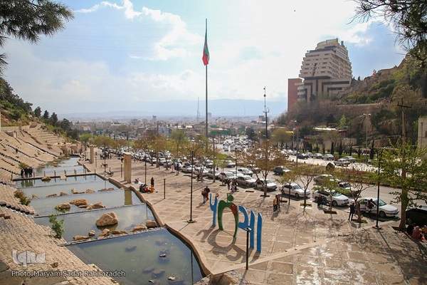 دروازه قرآن و خواجوی کرمانی