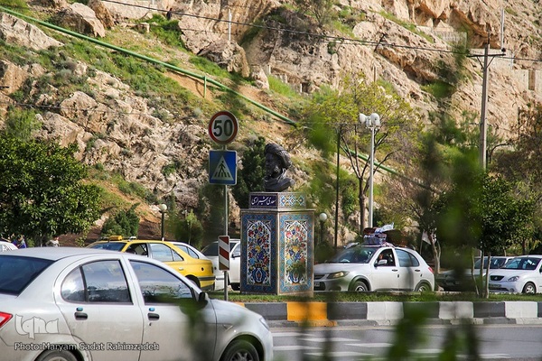 دروازه قرآن و خواجوی کرمانی