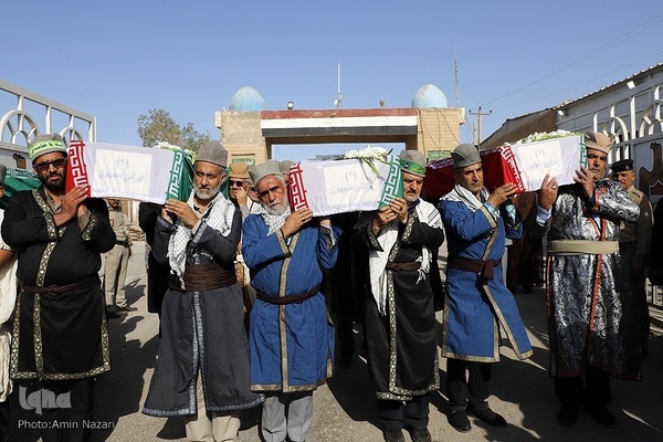 استقبال از پیکرهای پاک ۳۵ شهید دوران دفاع مقدس از طریق مرز زمینی شلمچه