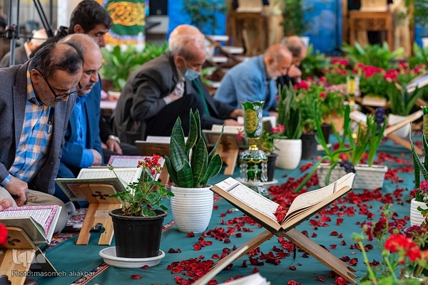 جزءخوانی قرآن در مصلی کرج‎‎