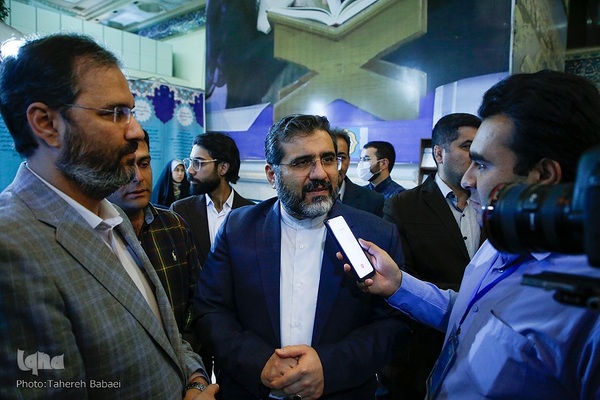 ششمین شب نمایشگاه بین‌المللی قرآن