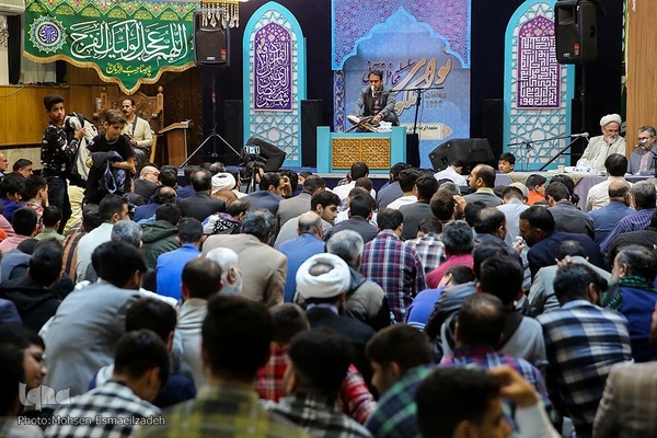 محفل انس با قرآن با حضور احمد شحات احمد