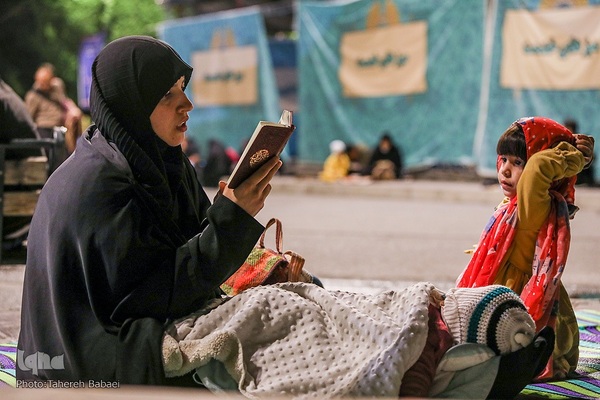 مراسم شب نوزدهم ماه رمضان در دانشگاه تهران