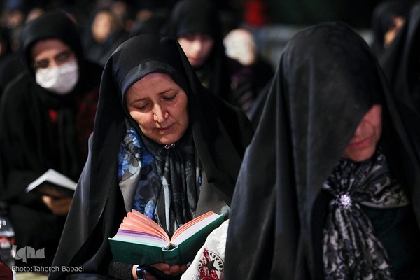 مراسم شب نوزدهم ماه رمضان در دانشگاه تهران